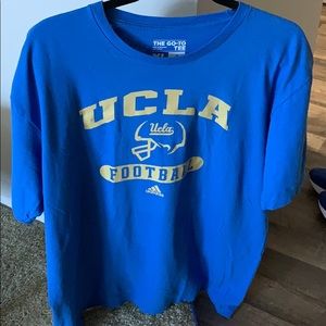 Men’s UCLA football T-shirt.